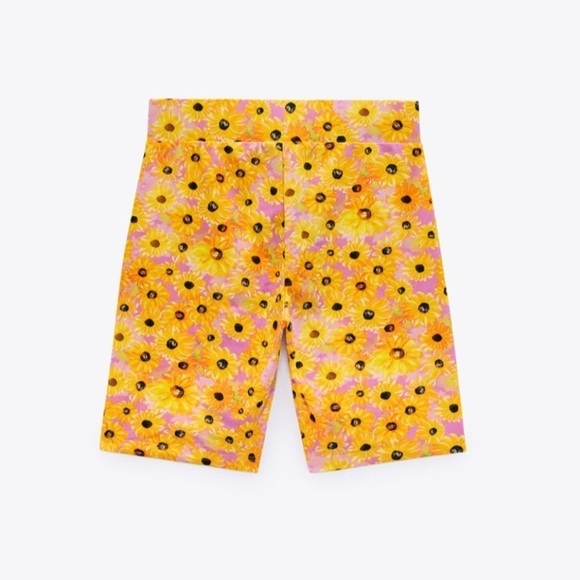NWT Zara High Waisted Daisy Floral Print Biker Shorts - Picture 2 of 5